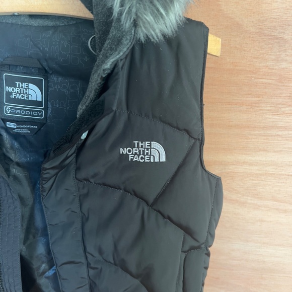 The North Face PRODIGY Women's (XS) Black 600 Fill Goose Down Hood Fur Skiing - Picture 2 of 9